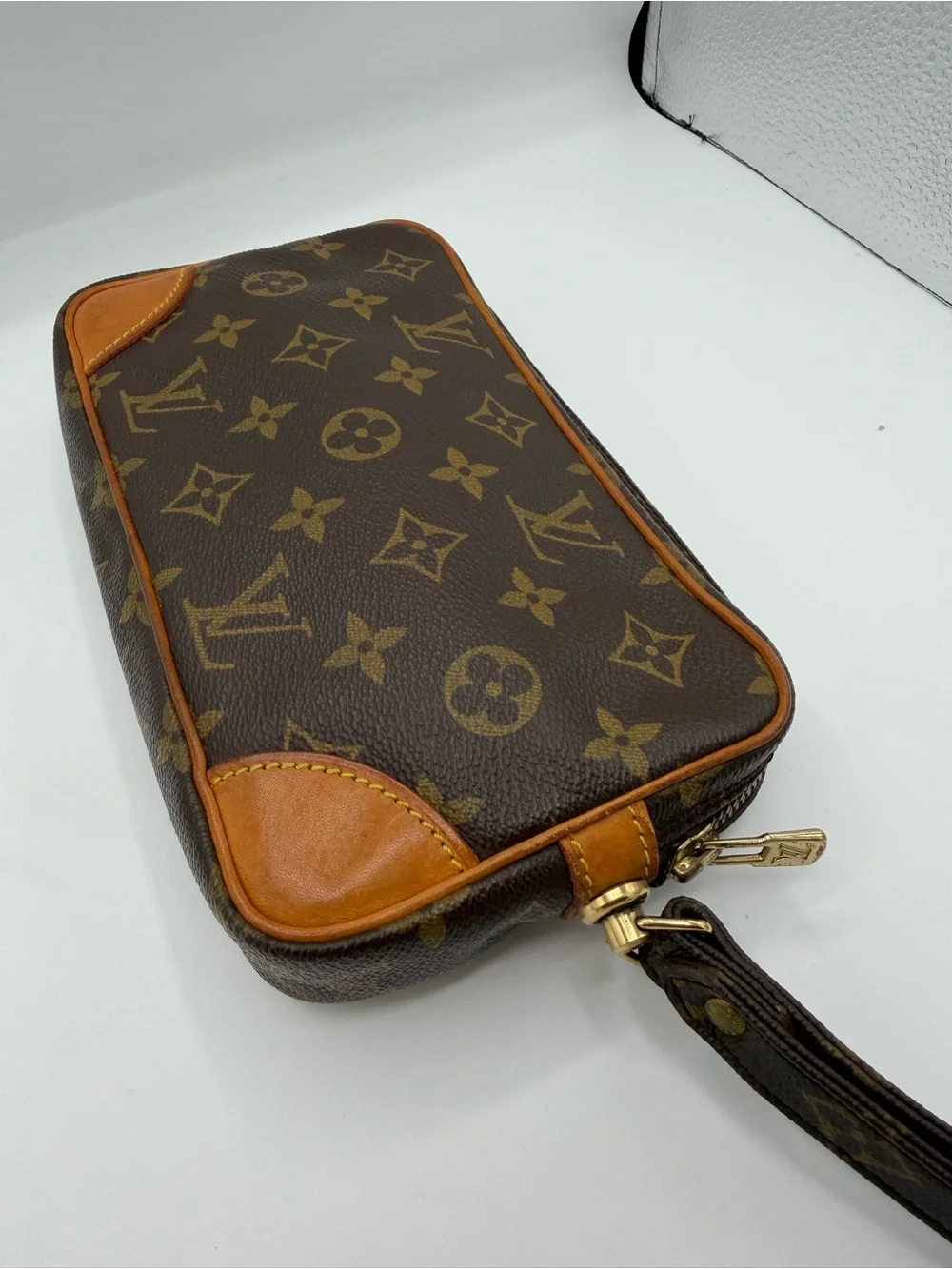 Louis Vuitton rank ab